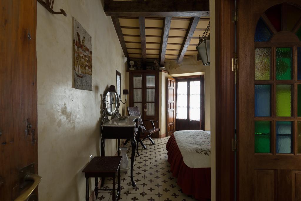 Holi-Rent Historic House Next To The Alcazar Apartment Seville Exterior photo